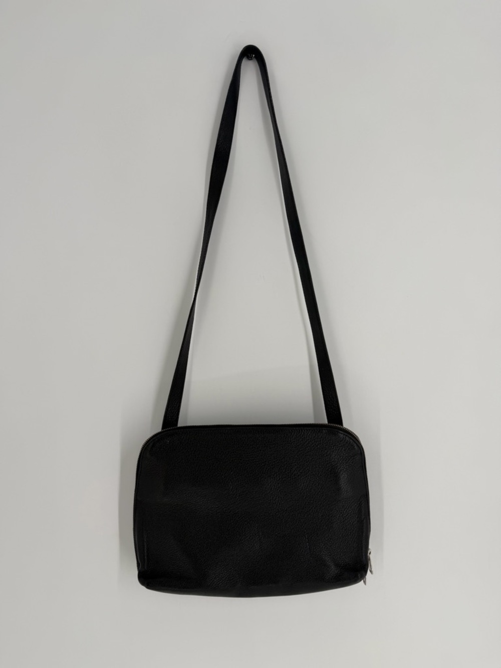 Cos Black Pebbled Leather Top Zip Crossbody Classic Bag